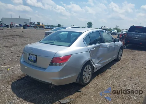 2010 Honda Accord 2.4 Lx из США, поврежденный, VIN 1HGCP2F3XAA085819